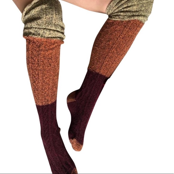 Cable Knit Thigh High socks - Picture 6 of 8